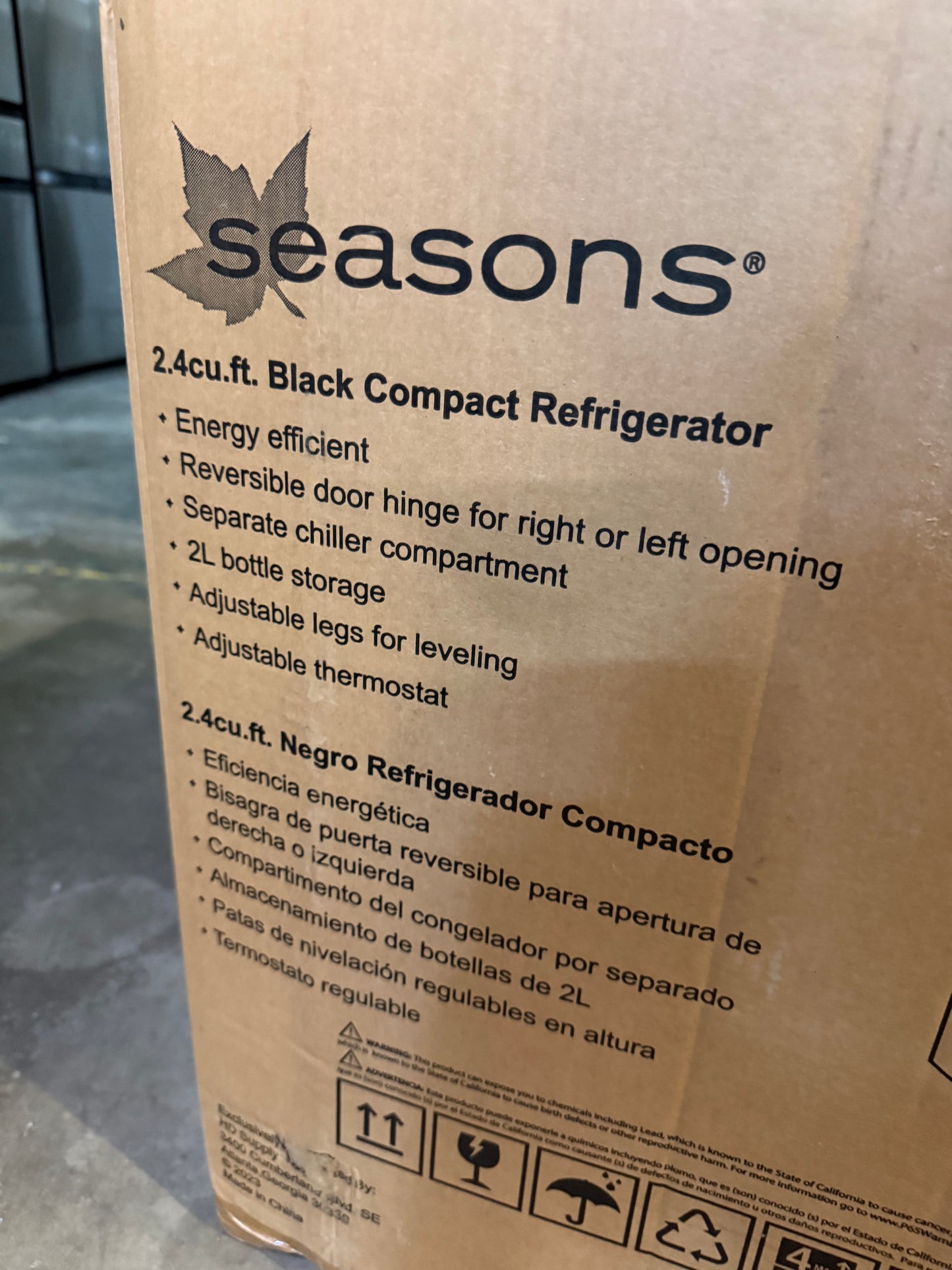 Seasons
2.4 cu. ft. Mini Fridge in Black