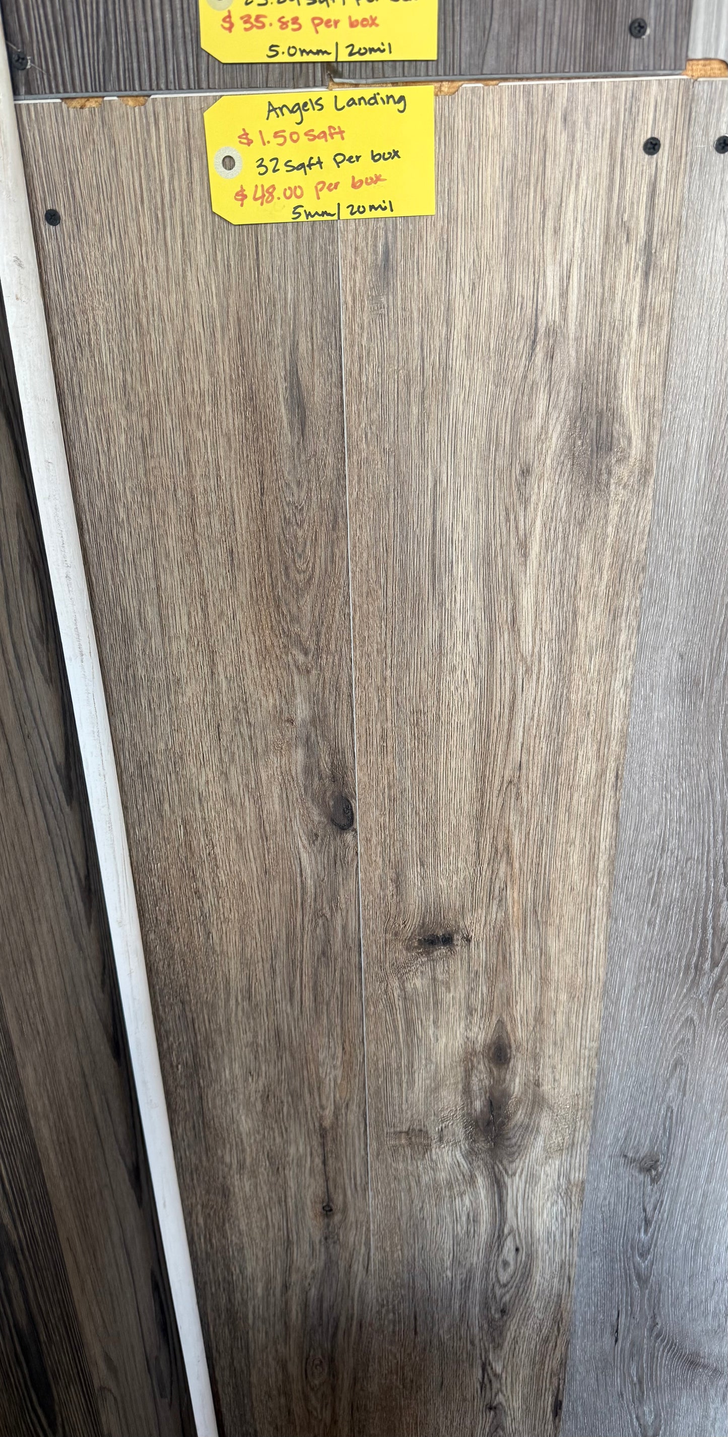 Angels landing Vynil flooring waterproof 5.0mm 20mil ( 32 sq ft