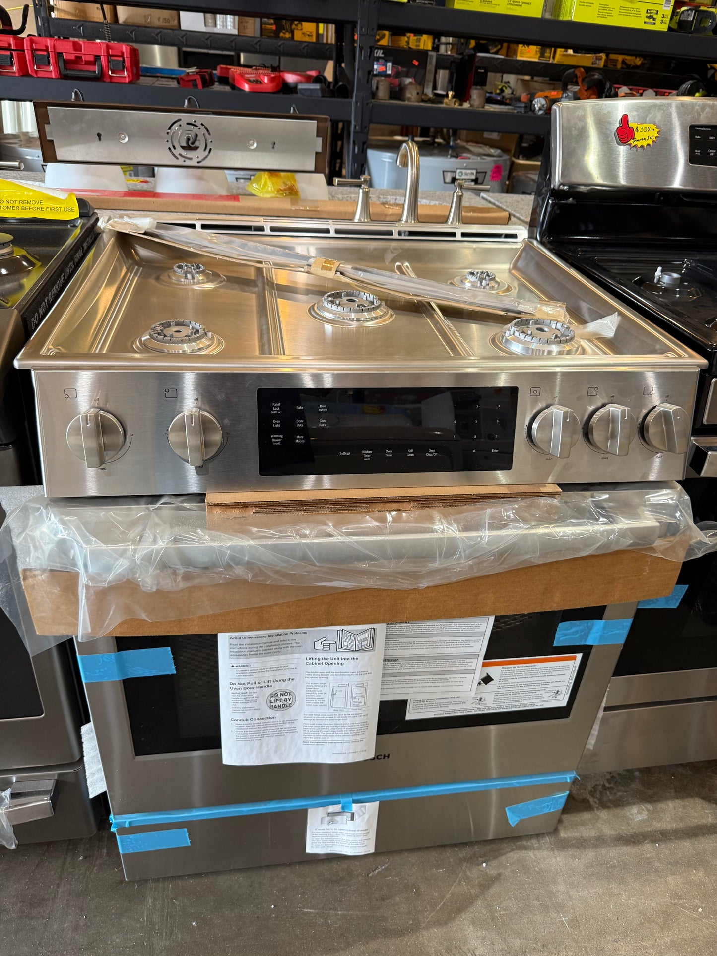 Bosch
800 Series 30 in. 5 Burner Slide-In Gas Range in Stainless Steel with 4.8 cu. Ft. True Convection and Self-Cleaning Oven