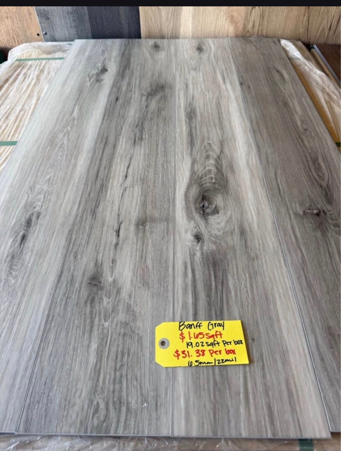 Banff gray Vynil flooring 6.5mm 22mil 100% waterproof ( 19.02 sqft )