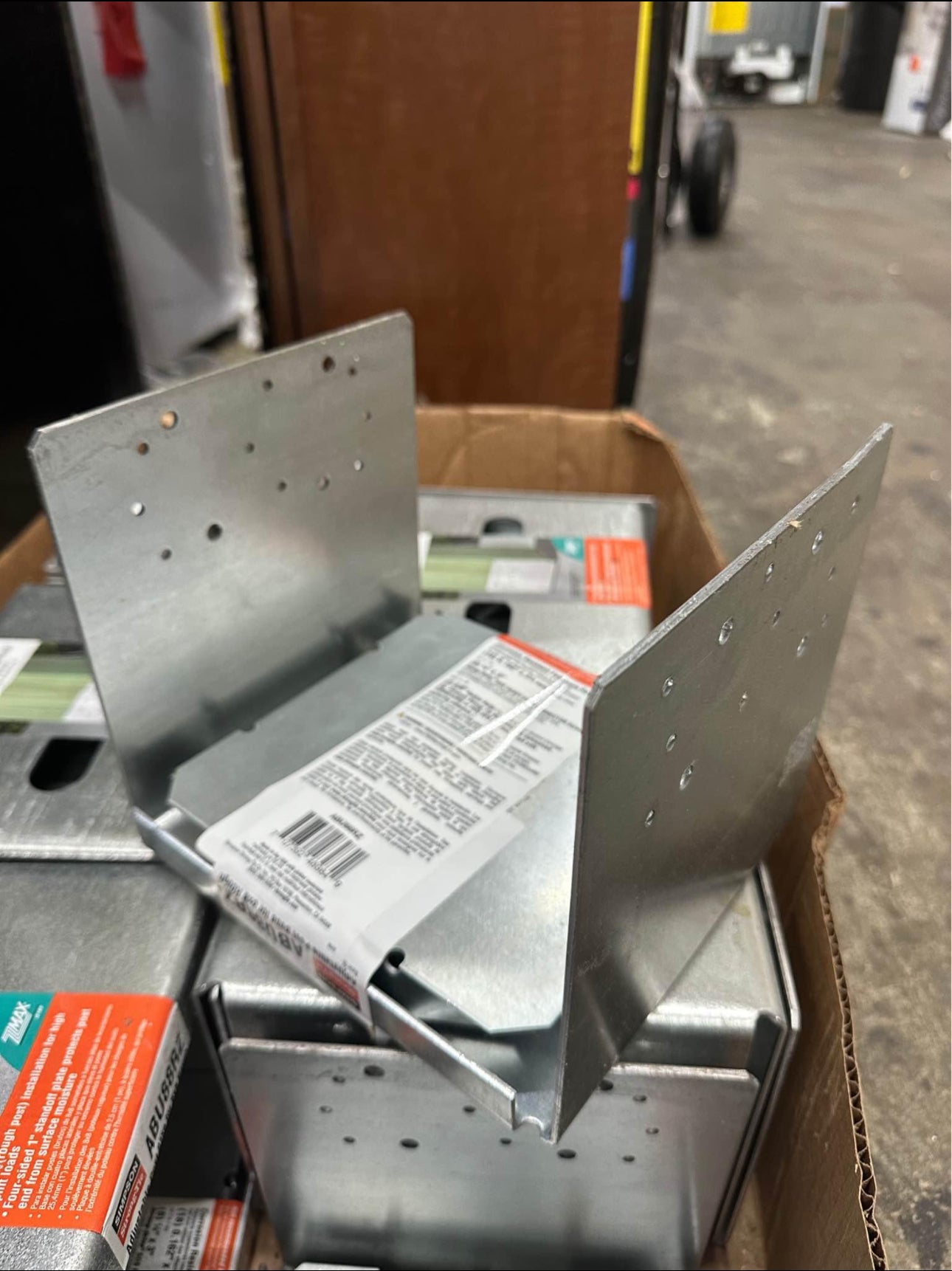 Simpson Strong-Tie
ABU ZMAX Galvanized Adjustable Standoff Post Base for 8x8 Actual Rough Lumber