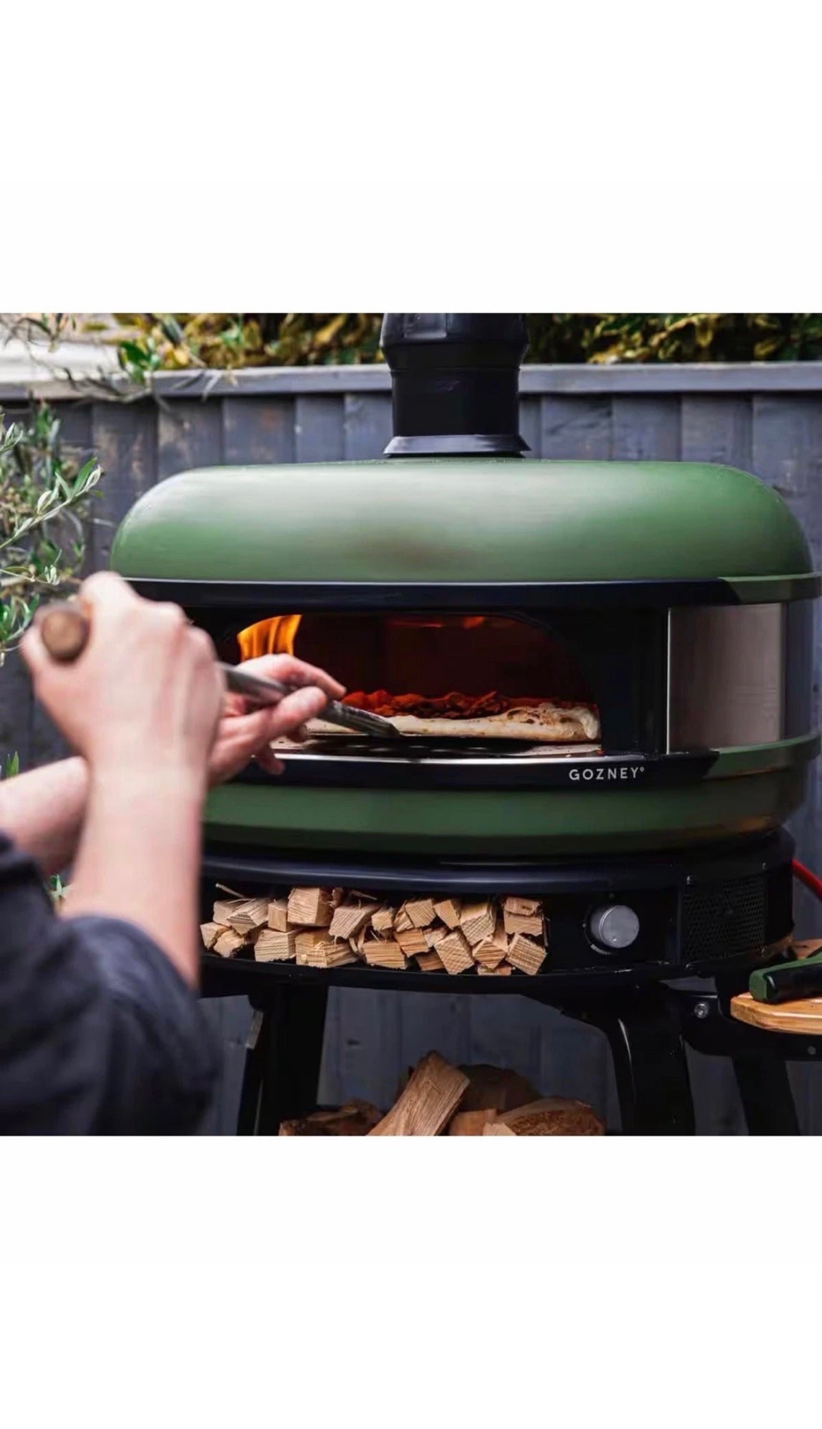 GOZNEY Dome Propane Outdoor Pizza Oven in Green