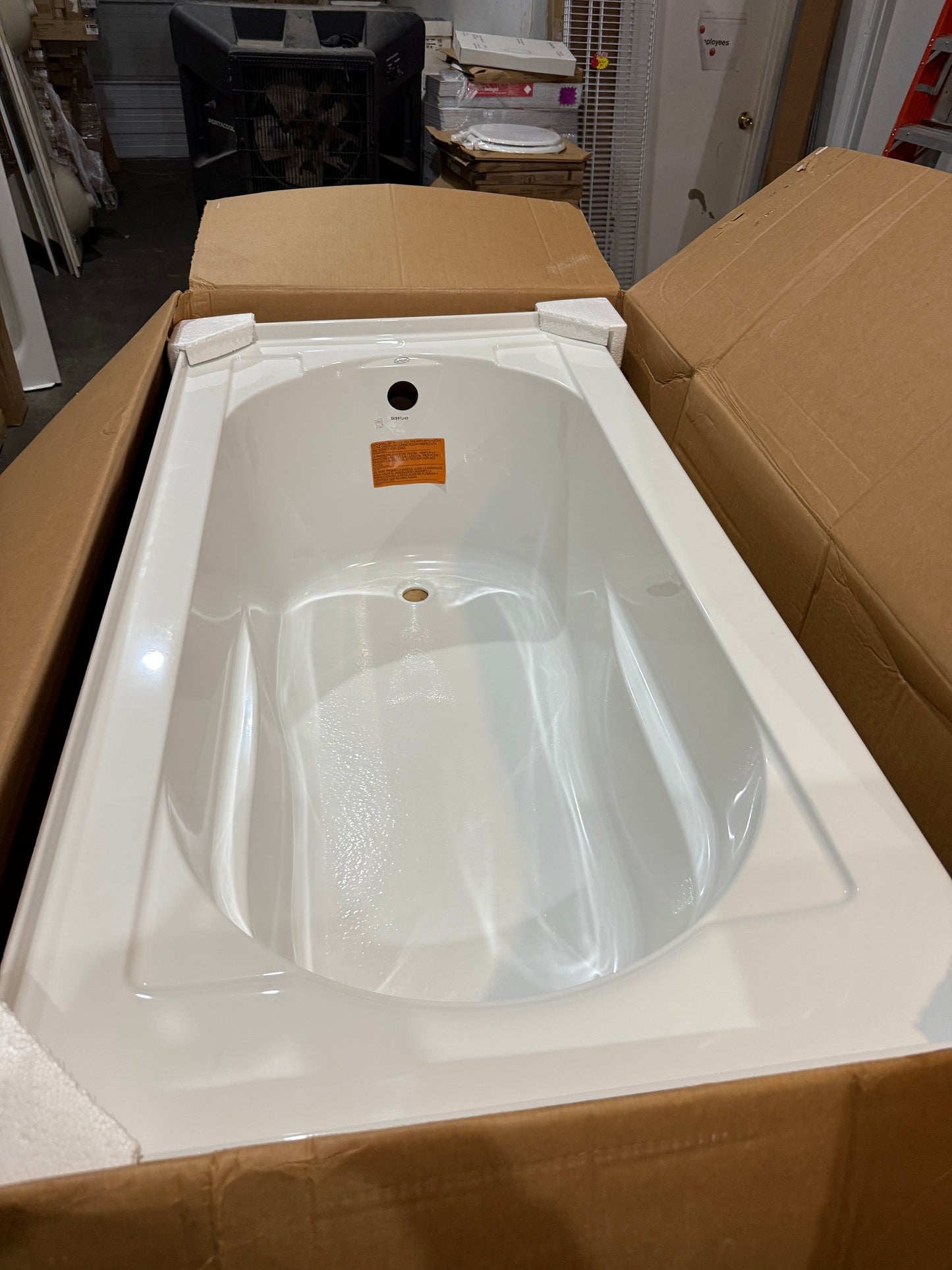 KOHLER
Devonshire 60 in. x 32 in. Rectangular Soaking Bathtub with Right-Hand Drain in White