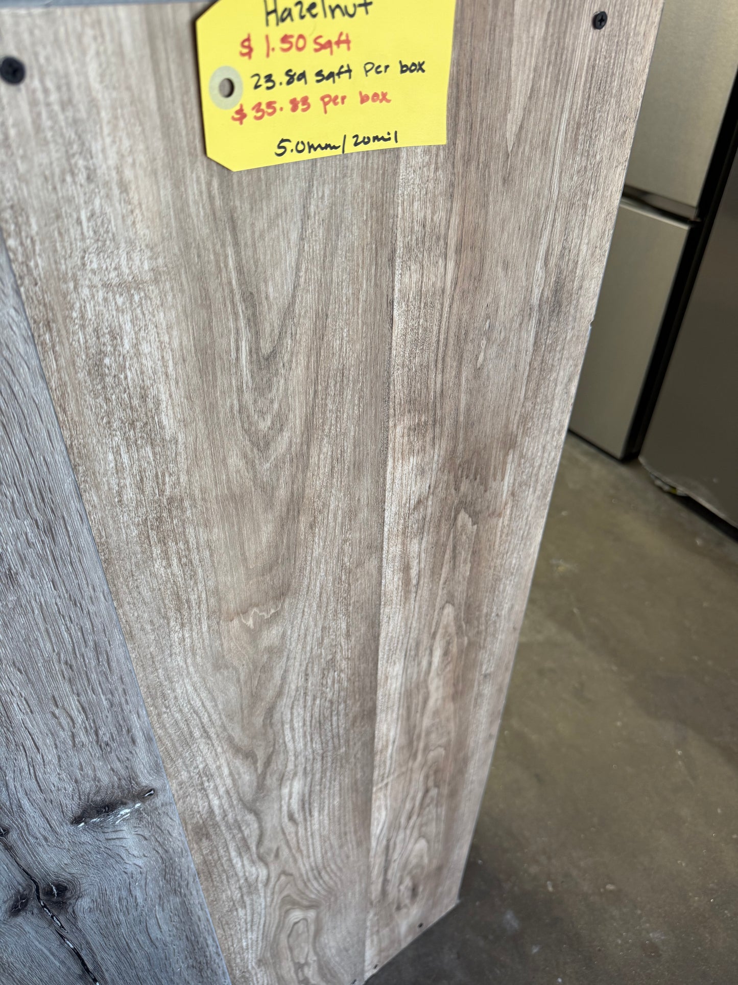 Hazelnut Vynil flooring waterproof ( 23.89)
