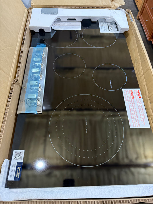 Frigidaire Professional 36-in 5 burners Smooth surface Stainless steel Electric Cooktop with Bridge Element