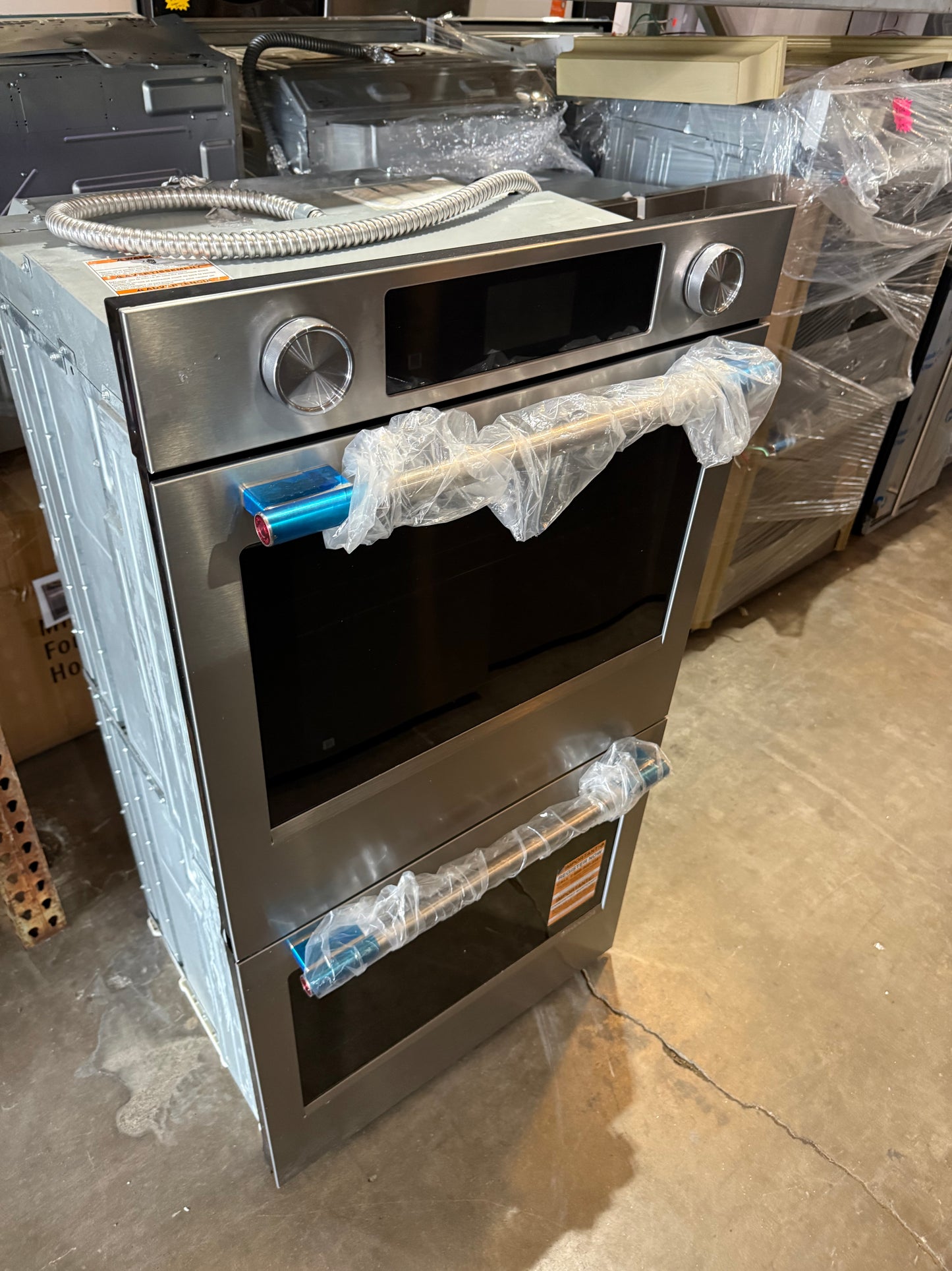 Shop KitchenAid
27 in. Double Electric Wall Oven with True Convection Self-Cleaning in PrintShield Stainless