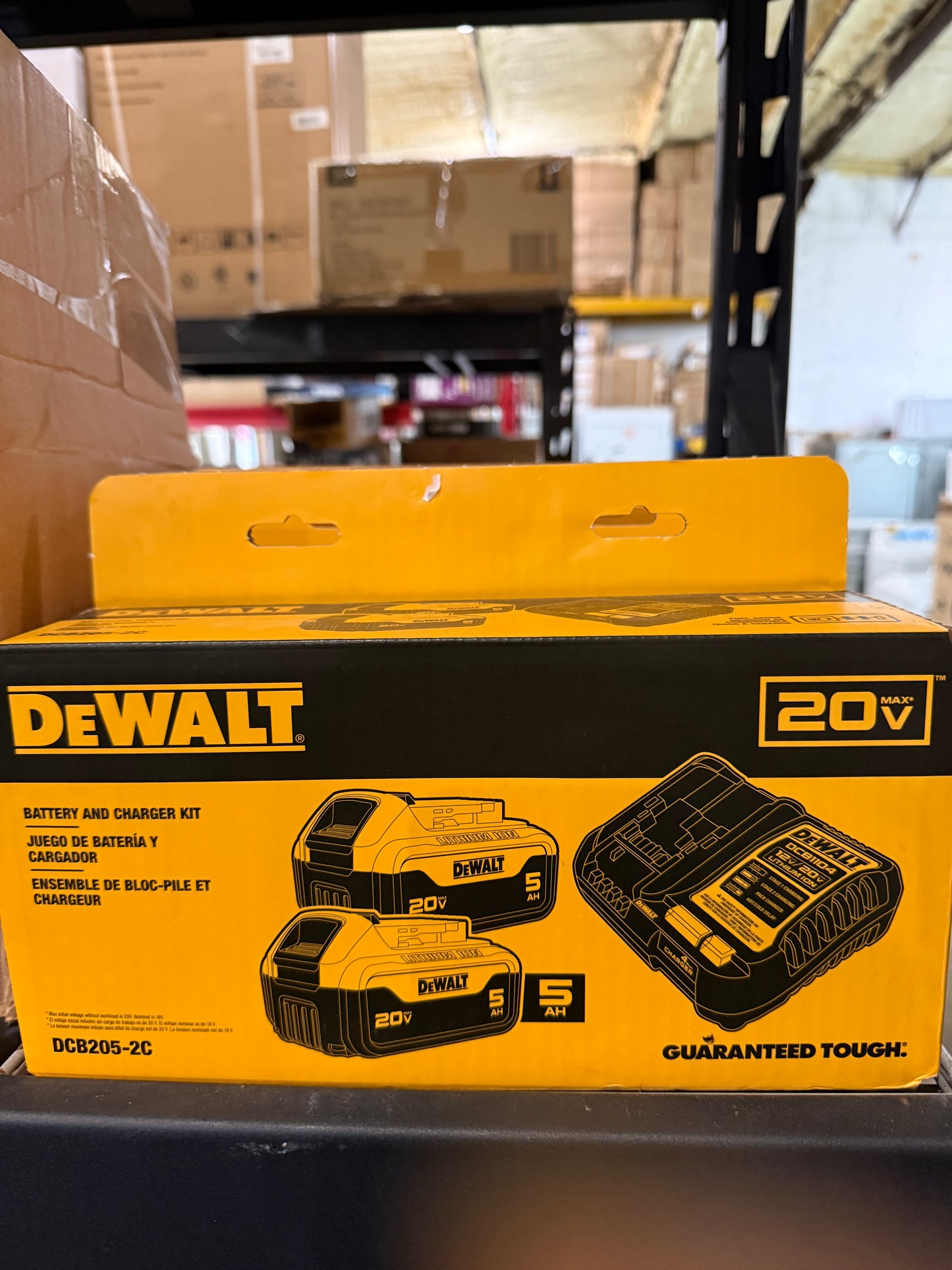 DEWALT 20 -Volt 2 -Pack Lithium-ion ( 5 Ah 5 Ah Battery and Charger )
