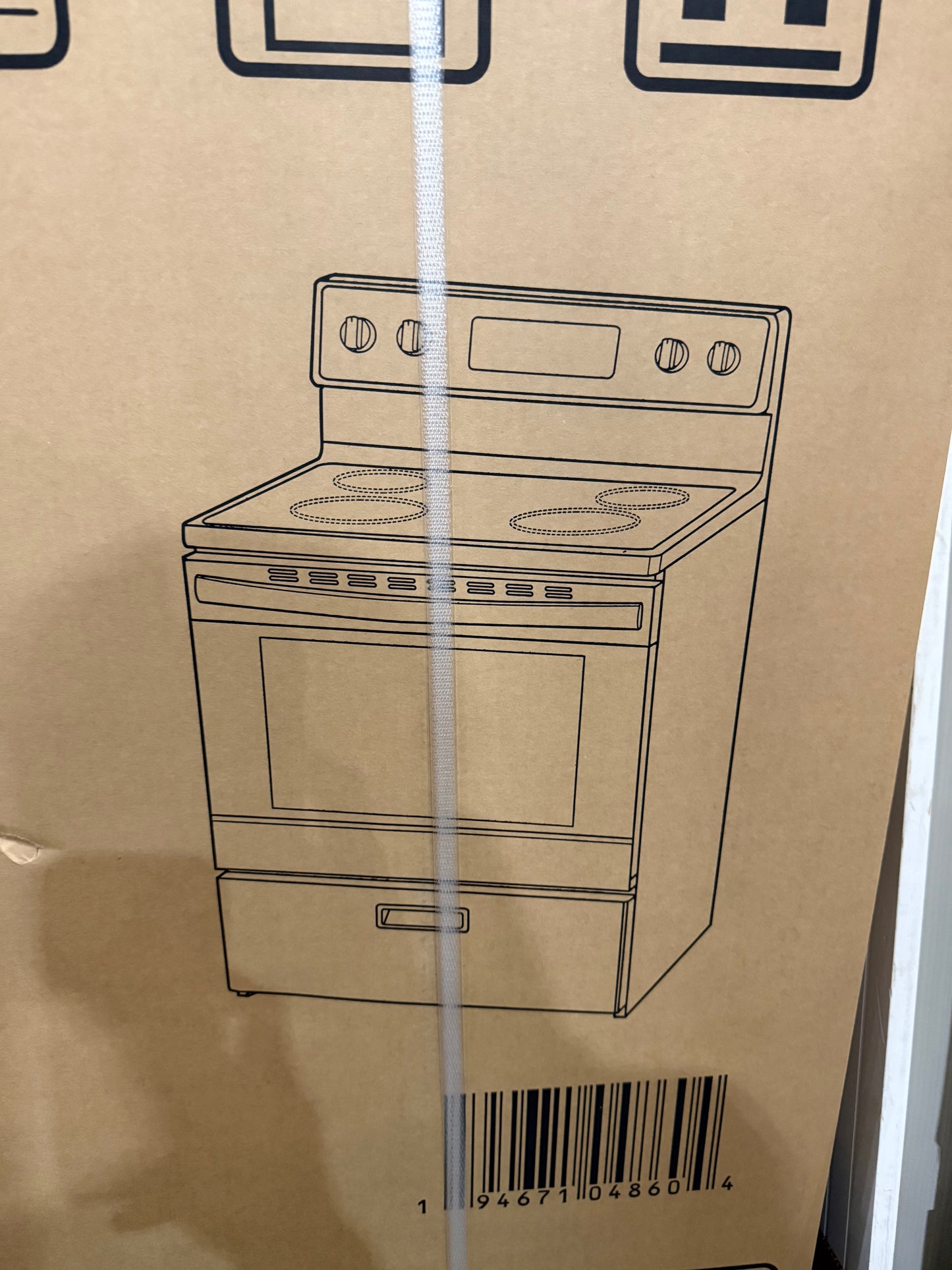 Seasons® 5.2 Cu. Ft. Freestanding Electric Range, Glass Top, White